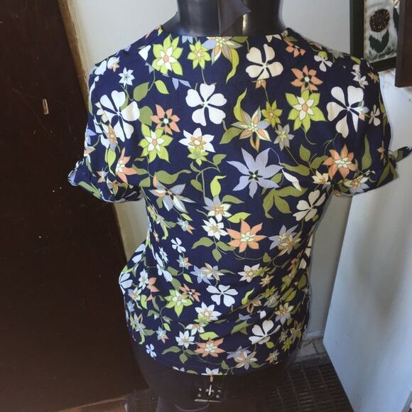 ModCloth v-neck tropical coconutgirl floral navy blouse - Picture 2 of 3